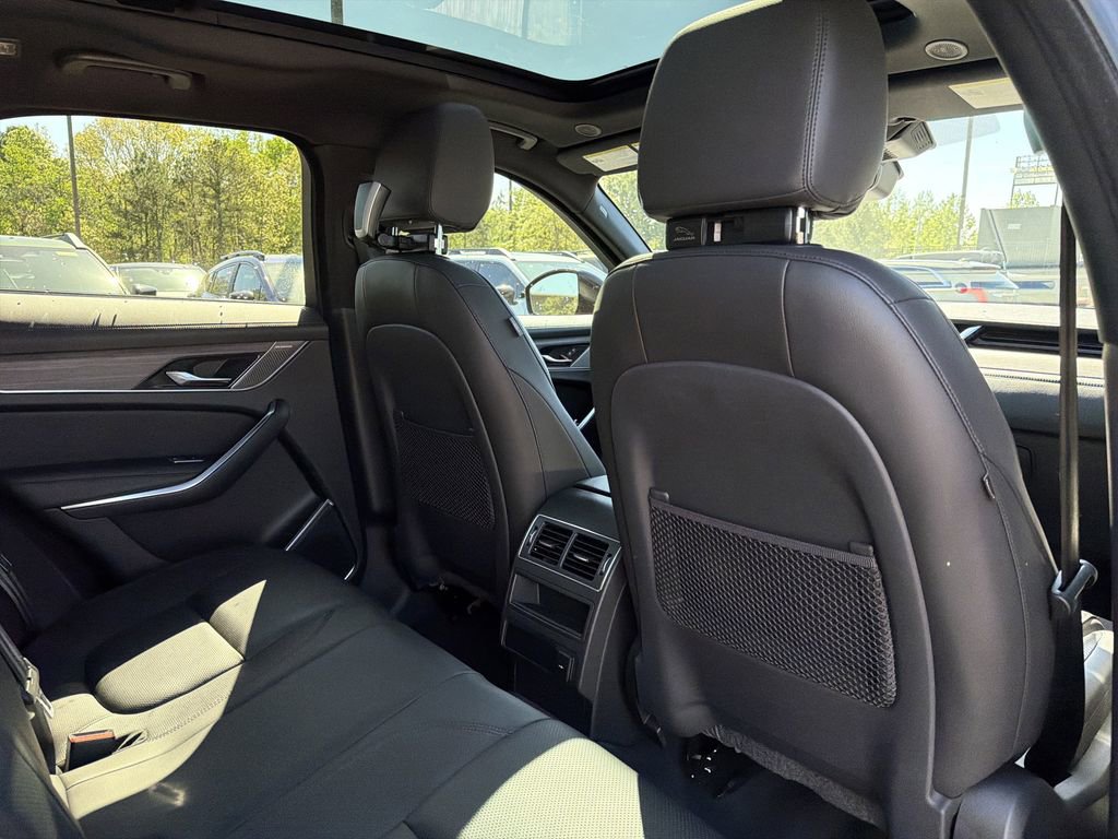 Used 2023 Jaguar F-PACE S image 17