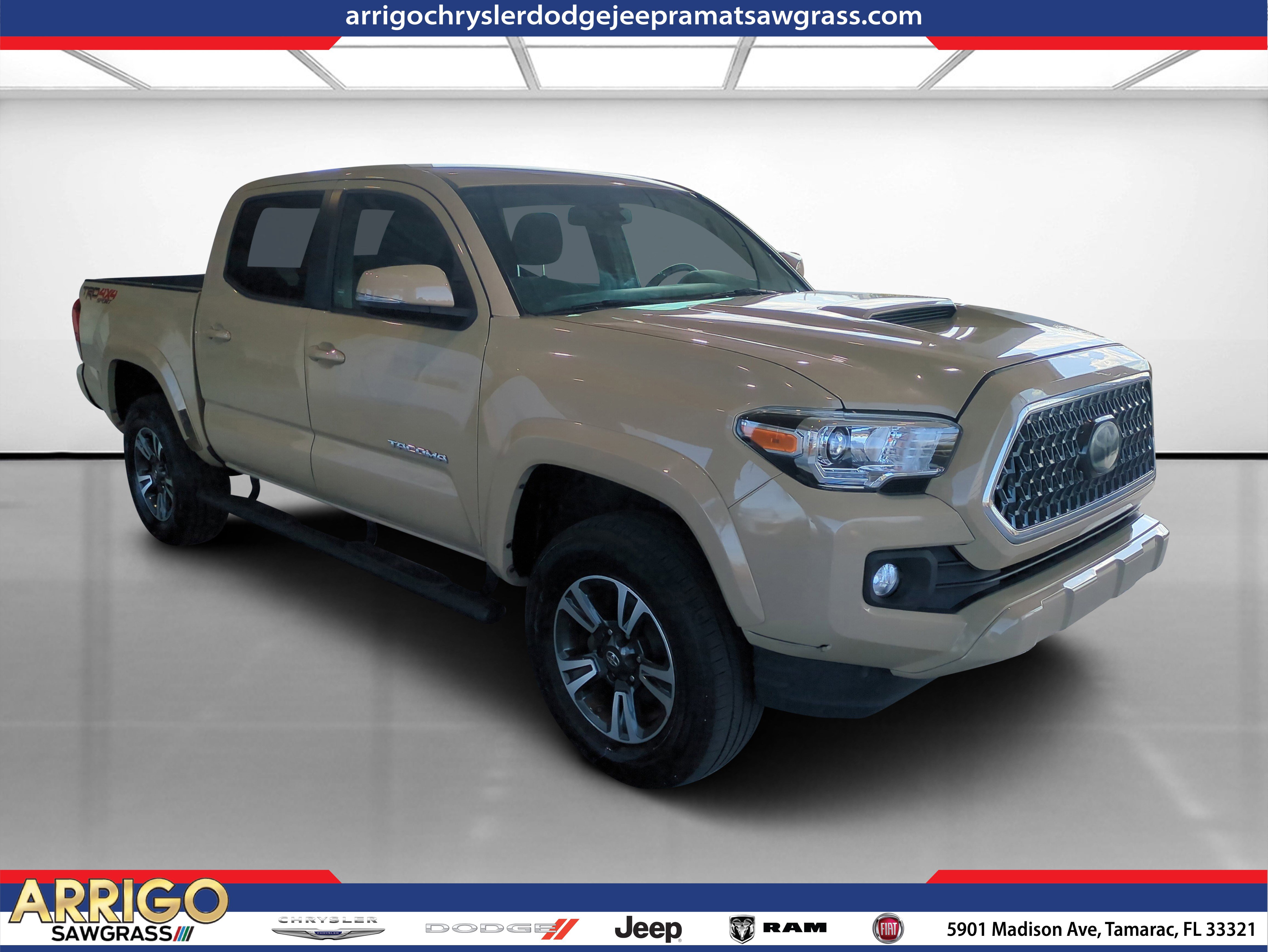 Used 2018 Toyota Tacoma TRD Sport image 1