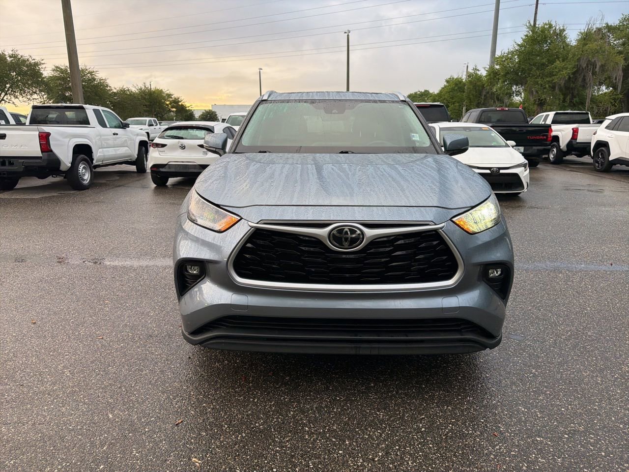 Used 2021 Toyota Highlander XLE FWD image 8