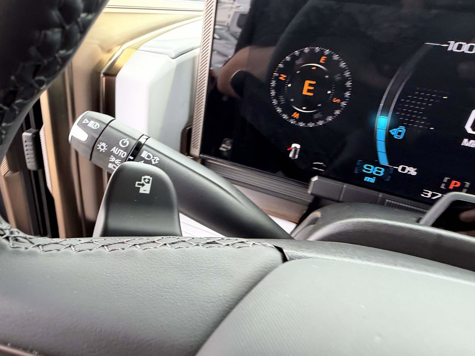 Certified 2024 GMC Hummer EV 2X w/ Extreme Off-Road Package image 27