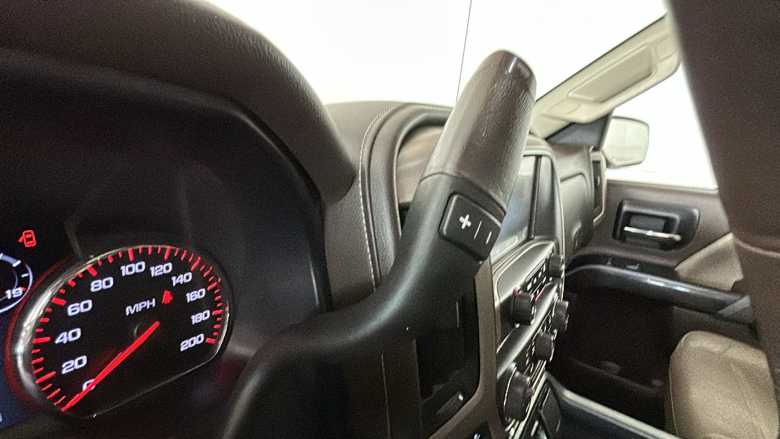Used 2014 GMC Sierra 1500 Denali AWD/4WD image 22