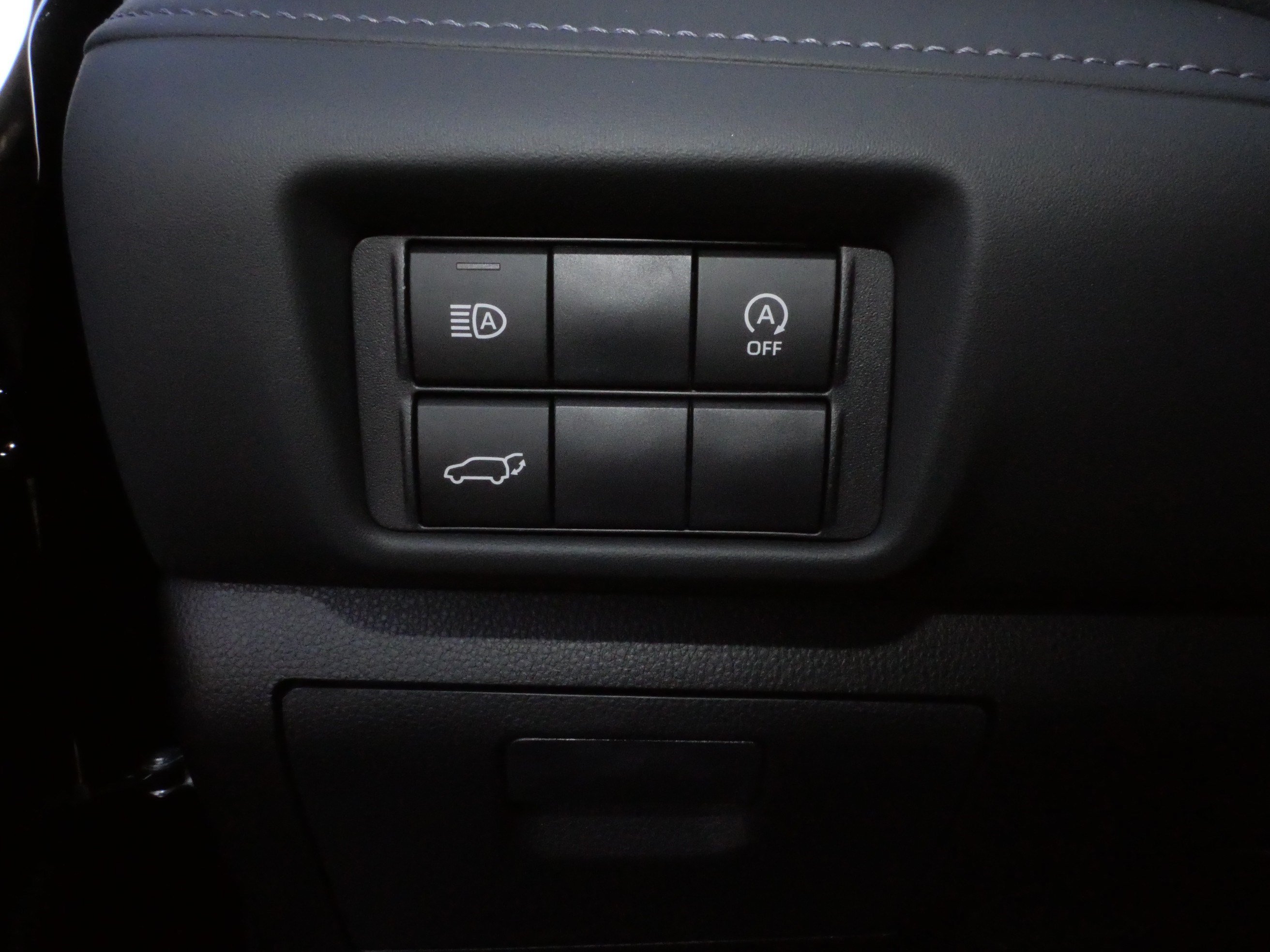 Certified 2026 Toyota Highlander XLE AWD/4WD image 28