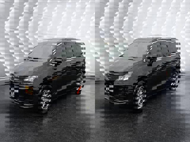 New 2026 Chrysler Voyager LX image 18