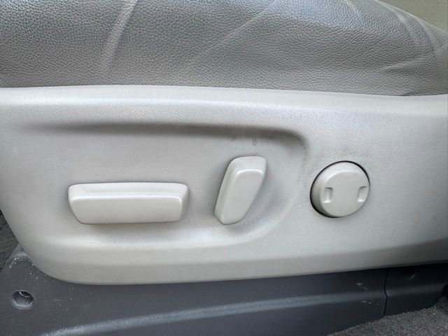 Used 2015 Toyota Sienna XLE image 19