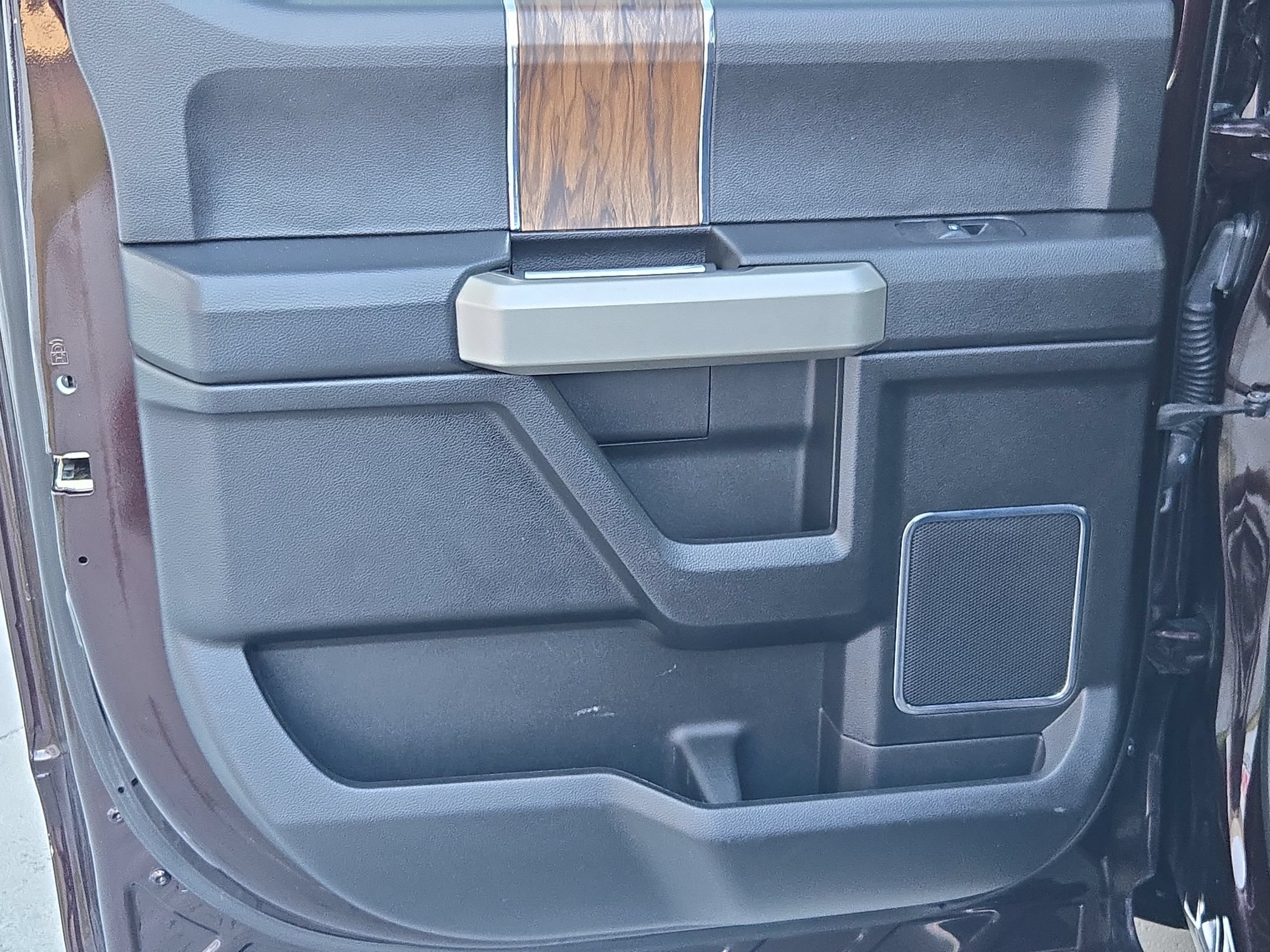 Used 2018 Ford F150 Lariat AWD/4WD image 33