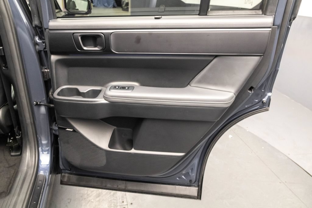 Used 2026 Hyundai Santa Fe Calligraphy AWD/4WD image 31