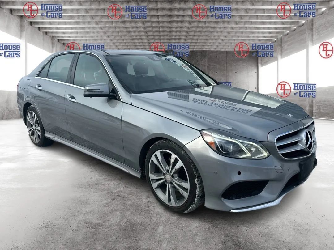 Used 2014 Mercedes-Benz E 350 E 350 4MATIC Sedan 4D image 3