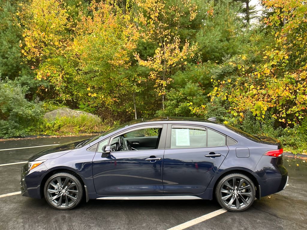 Used 2023 Toyota Corolla XSE image 2