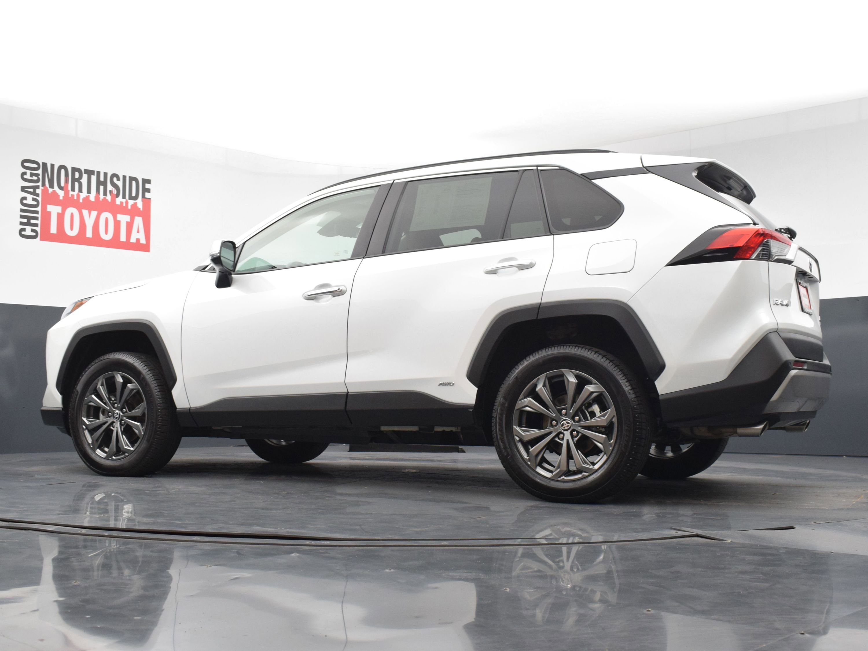 Used 2023 Toyota RAV4 Limited w/ Limited Grade Weather Package AWD/4WD image 32