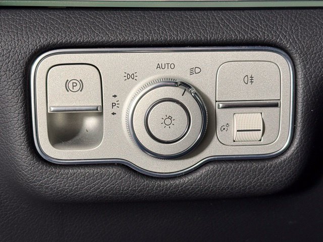Used 2021 Mercedes-Benz GLE 350 4MATIC image 31