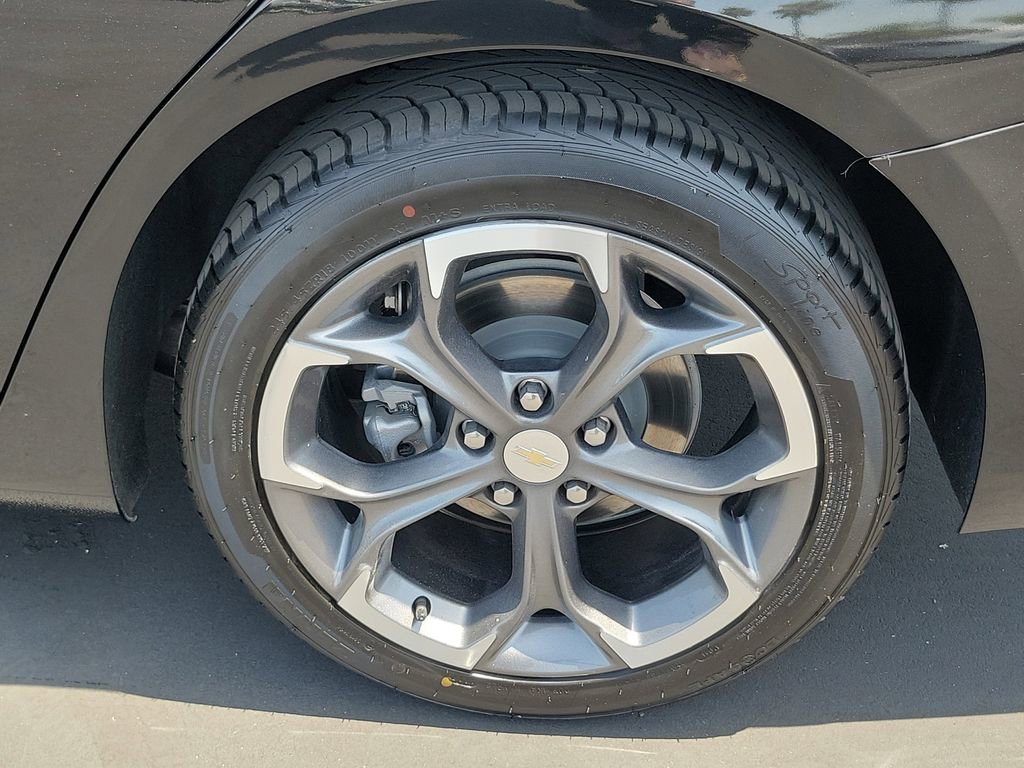 Used 2023 Chevrolet Malibu LT FWD image 31