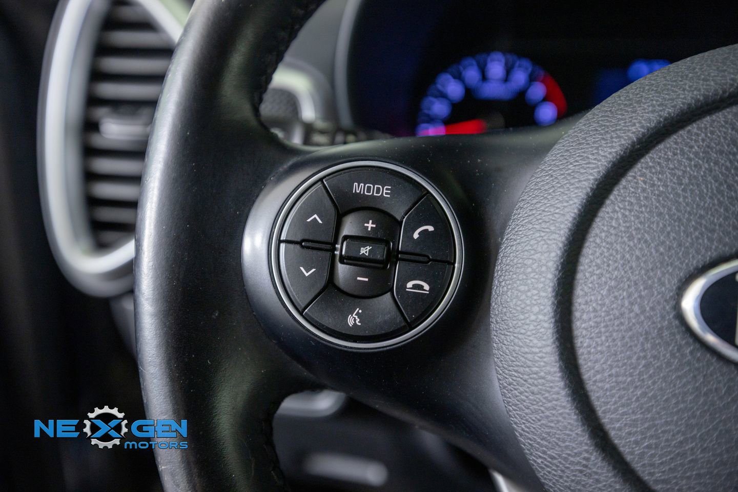 Used 2020 Kia Soul GT-Line w/ GT 2.0L Power Sunroof Package FWD image 14