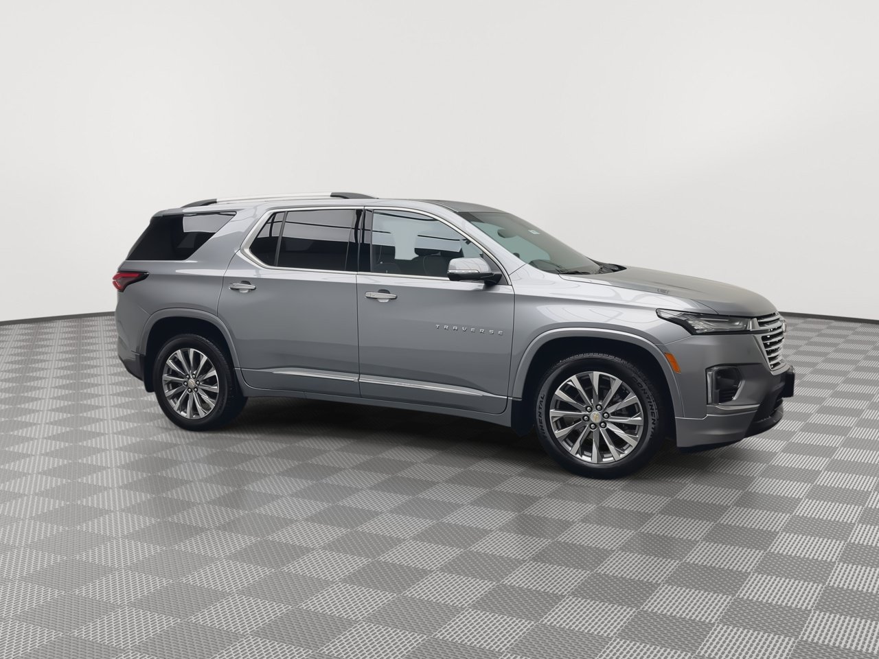 Certified 2023 Chevrolet Traverse Premier w/ LPO, Cargo Package AWD/4WD image 46