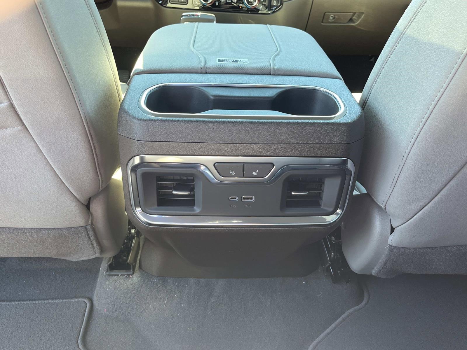 New 2026 GMC Sierra 1500 SLT w/ SLT Premium Plus Package image 19