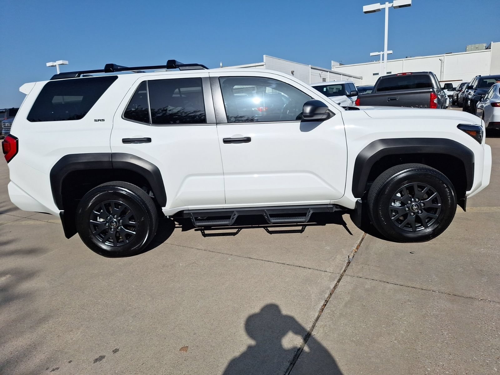 Used 2025 Toyota 4Runner SR5 AWD/4WD image 7
