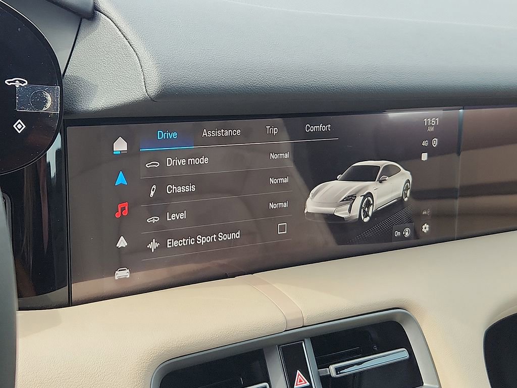 Used 2025 Porsche Taycan image 26