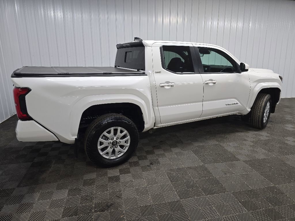 Used 2024 Toyota Tacoma SR5 AWD/4WD image 3