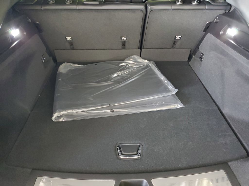 New 2026 Cadillac Lyriq Luxury RWD image 7