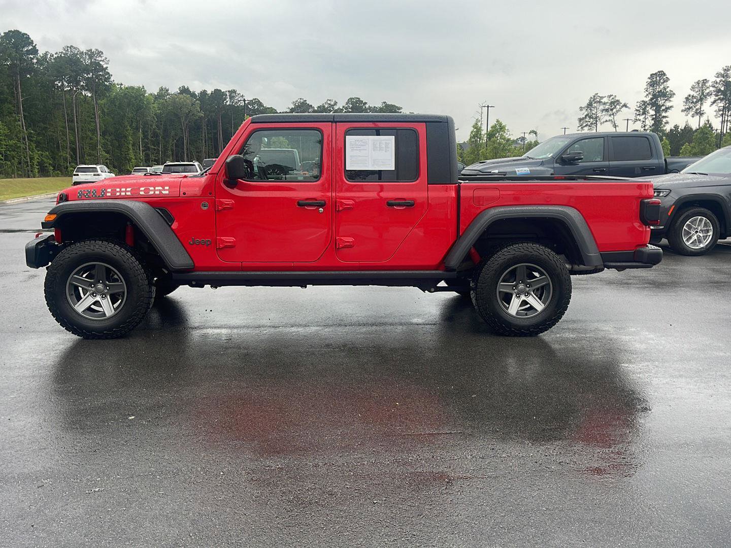 Certified 2023 Jeep Gladiator Rubicon w/ LED Lighting Group AWD/4WD image 4
