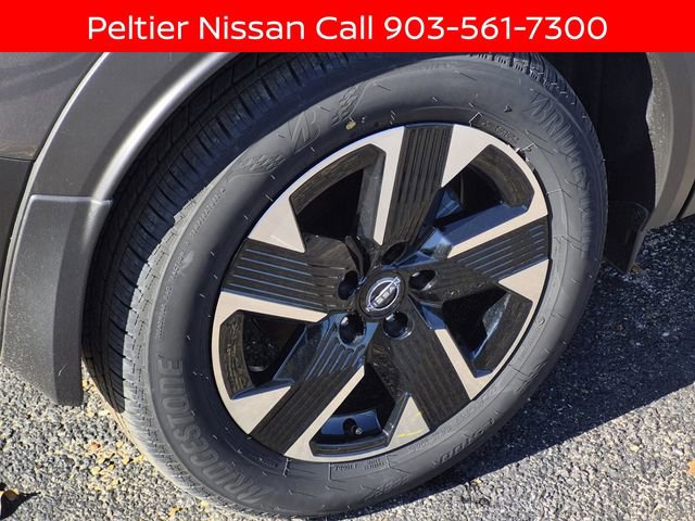 New 2025 Nissan Kicks SV w/ SV Premium Package AWD/4WD image 5