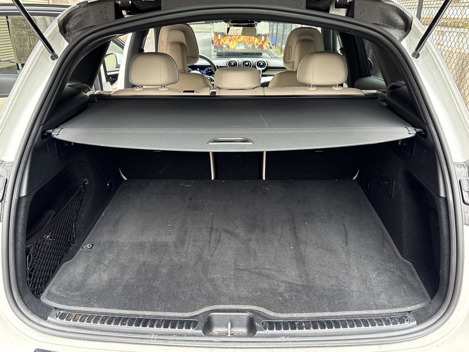 Used 2023 Mercedes-Benz GLC 300 4MATIC image 25