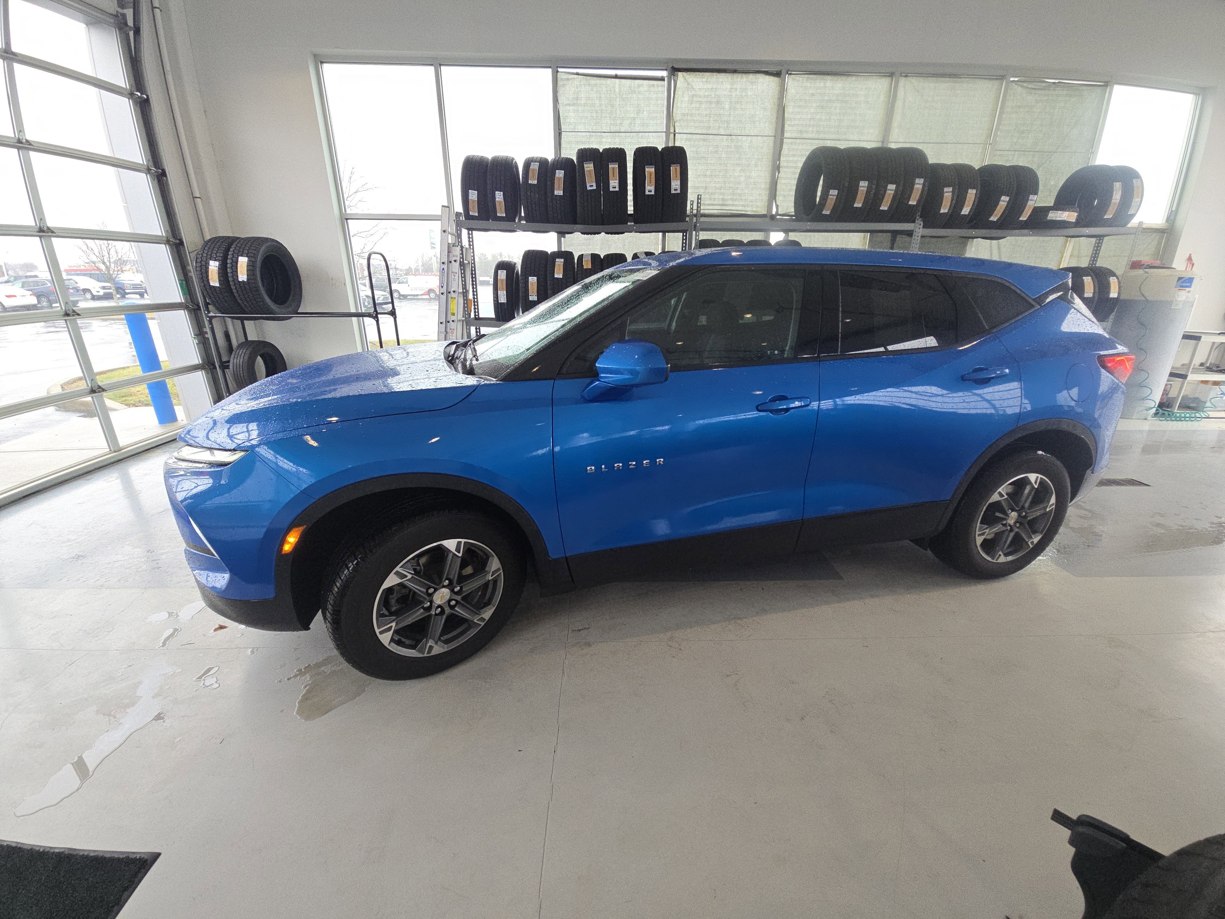 Used 2025 Chevrolet Blazer LT image 13