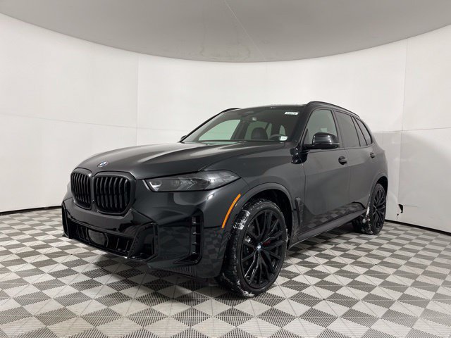 New 2026 BMW X5 xDrive40i w/ M Sport Package AWD/4WD image 3