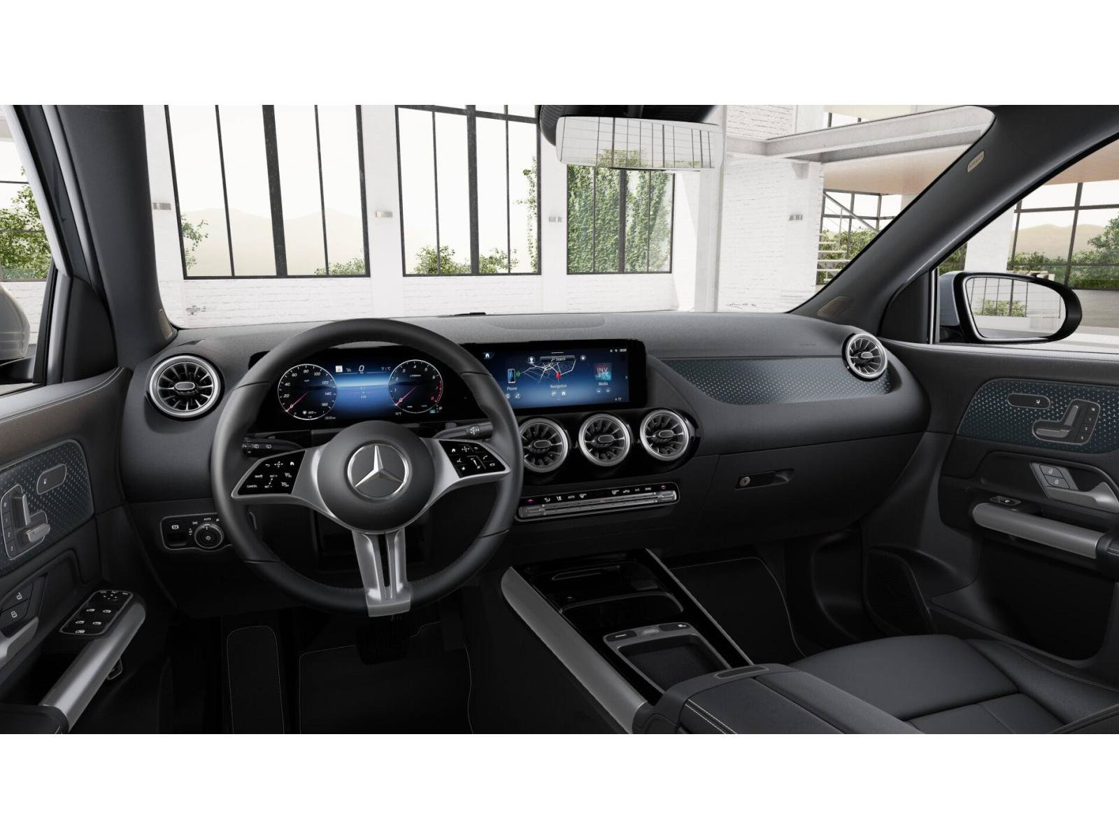 New 2026 Mercedes-Benz GLA 250 4MATIC image 3