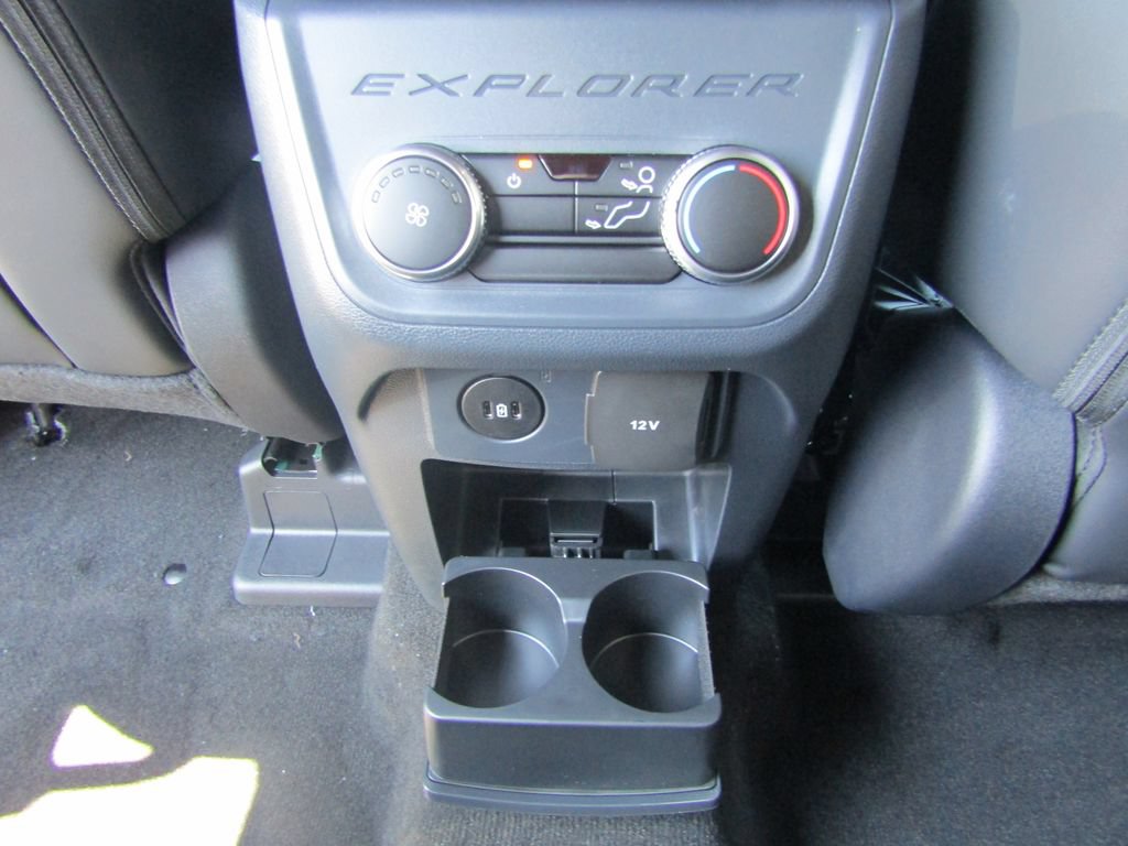 New 2026 Ford Explorer ST-Line AWD/4WD image 34