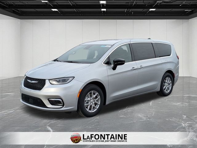 New 2026 Chrysler Pacifica Select image 1