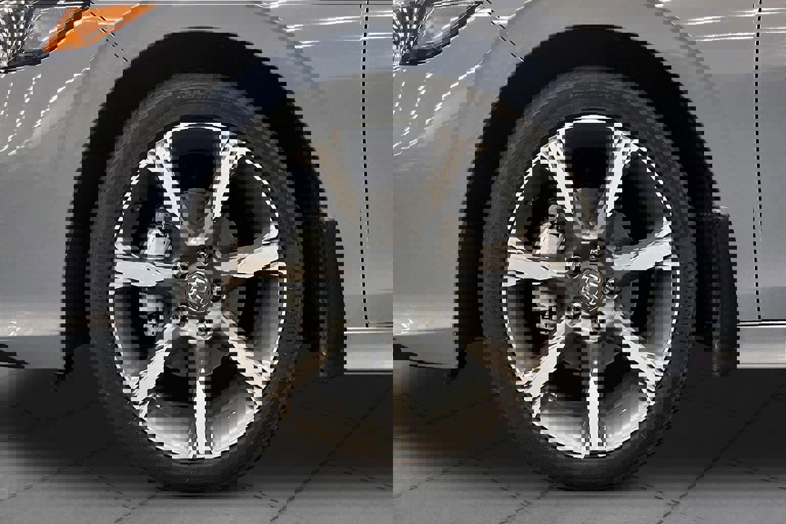 Used 2025 Honda Civic Sport Touring image 10