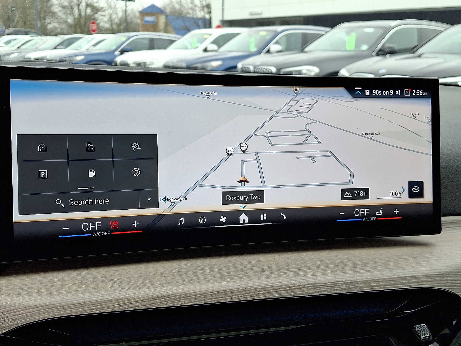 Used 2025 BMW 330i xDrive Sedan w/ Premium Package image 19