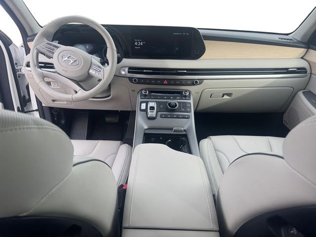 Used 2024 Hyundai Palisade Limited image 10