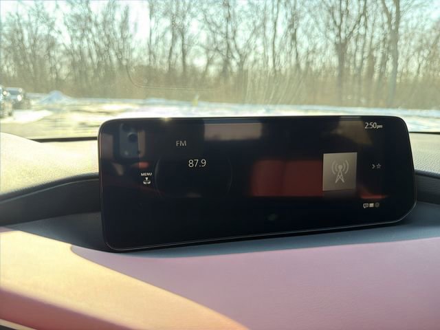 New 2026 MAZDA MAZDA3 Hatchback w/Premium Plus Pkg image 25