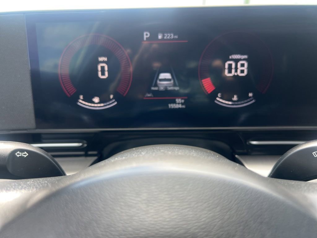Used 2025 Hyundai Kona SEL AWD/4WD image 50