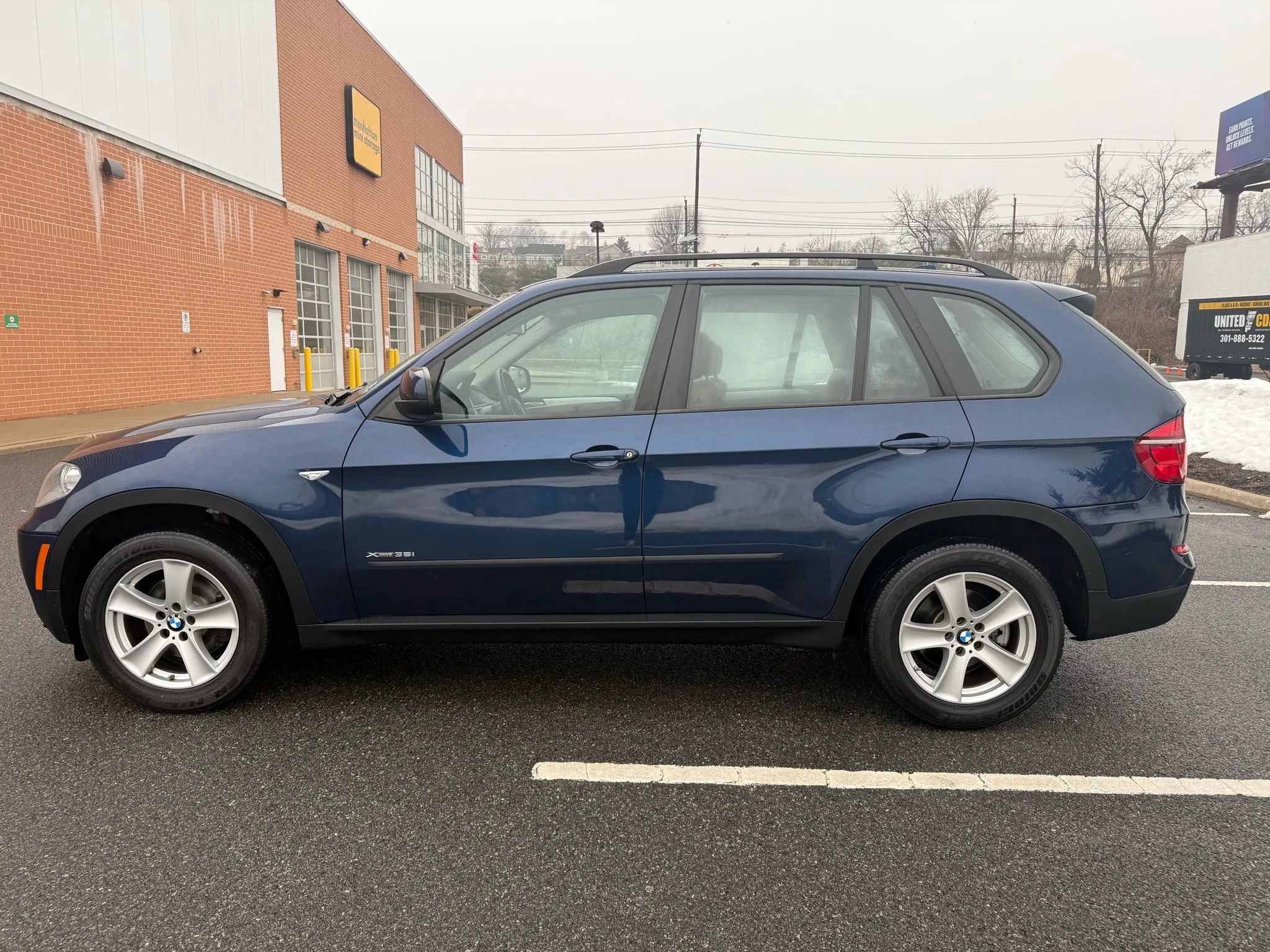 Used 2012 BMW X5 xDrive35i image 4