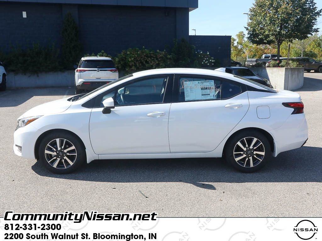 New 2025 Nissan Versa SV w/ Trunk Package image 3