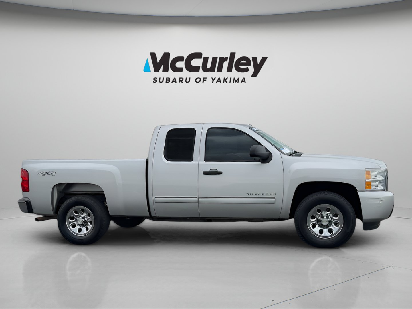Used 2010 Chevrolet Silverado 1500 LS AWD/4WD image 7