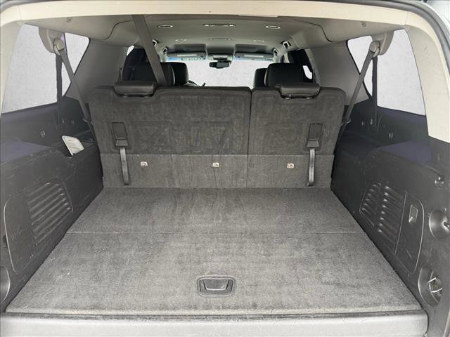 Used 2019 Chevrolet Suburban LT image 19