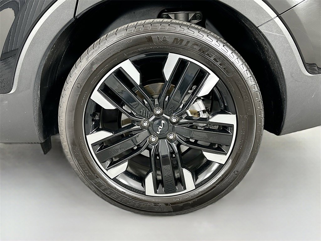 Used 2025 Kia Telluride SX Prestige image 33