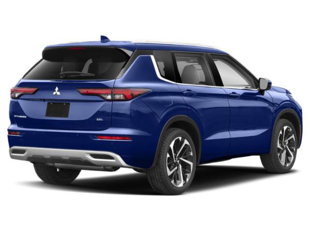 Used 2023 Mitsubishi Outlander SEL AWD/4WD image 2