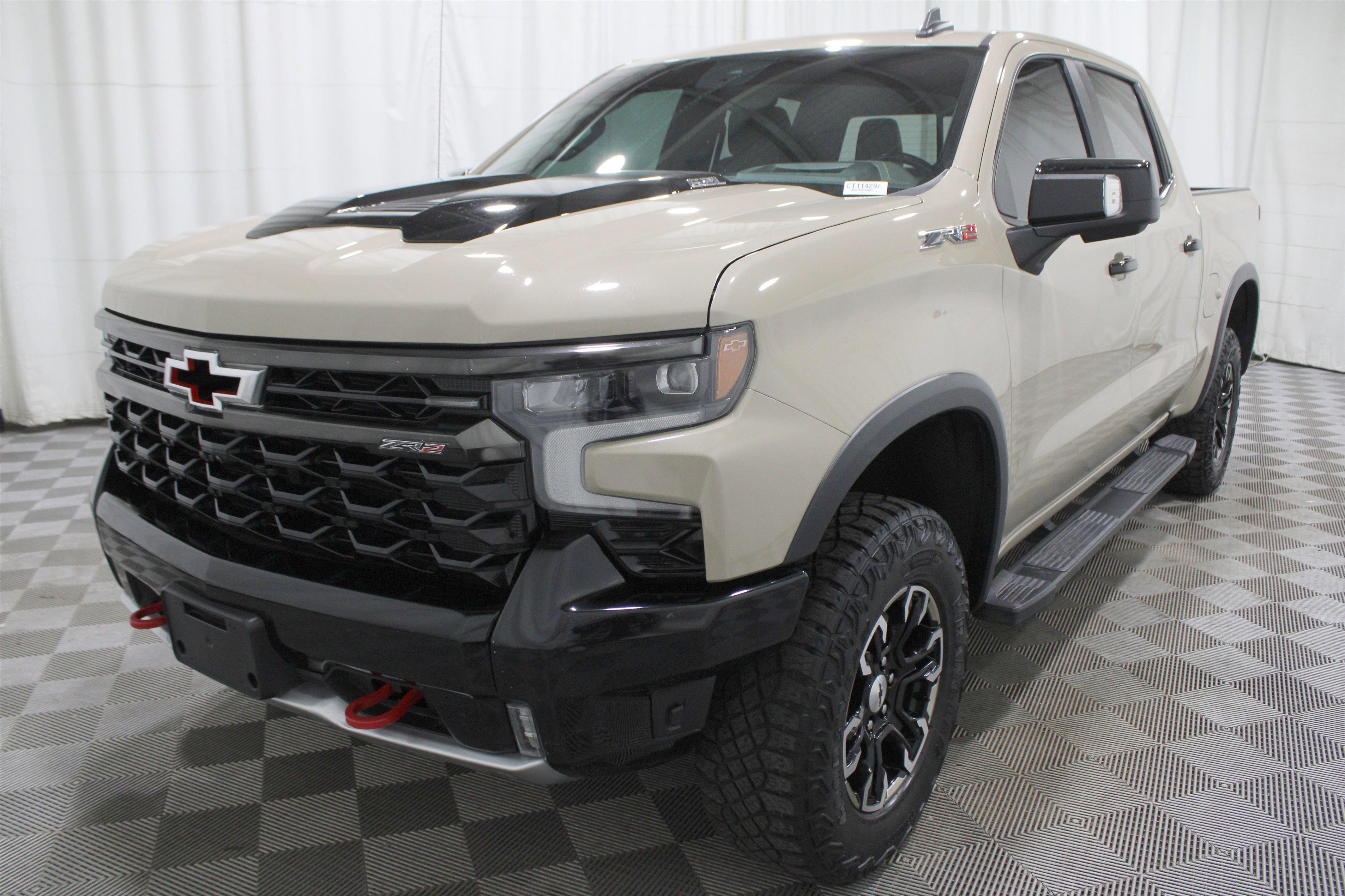 Used 2023 Chevrolet Silverado 1500 ZR2 image 40