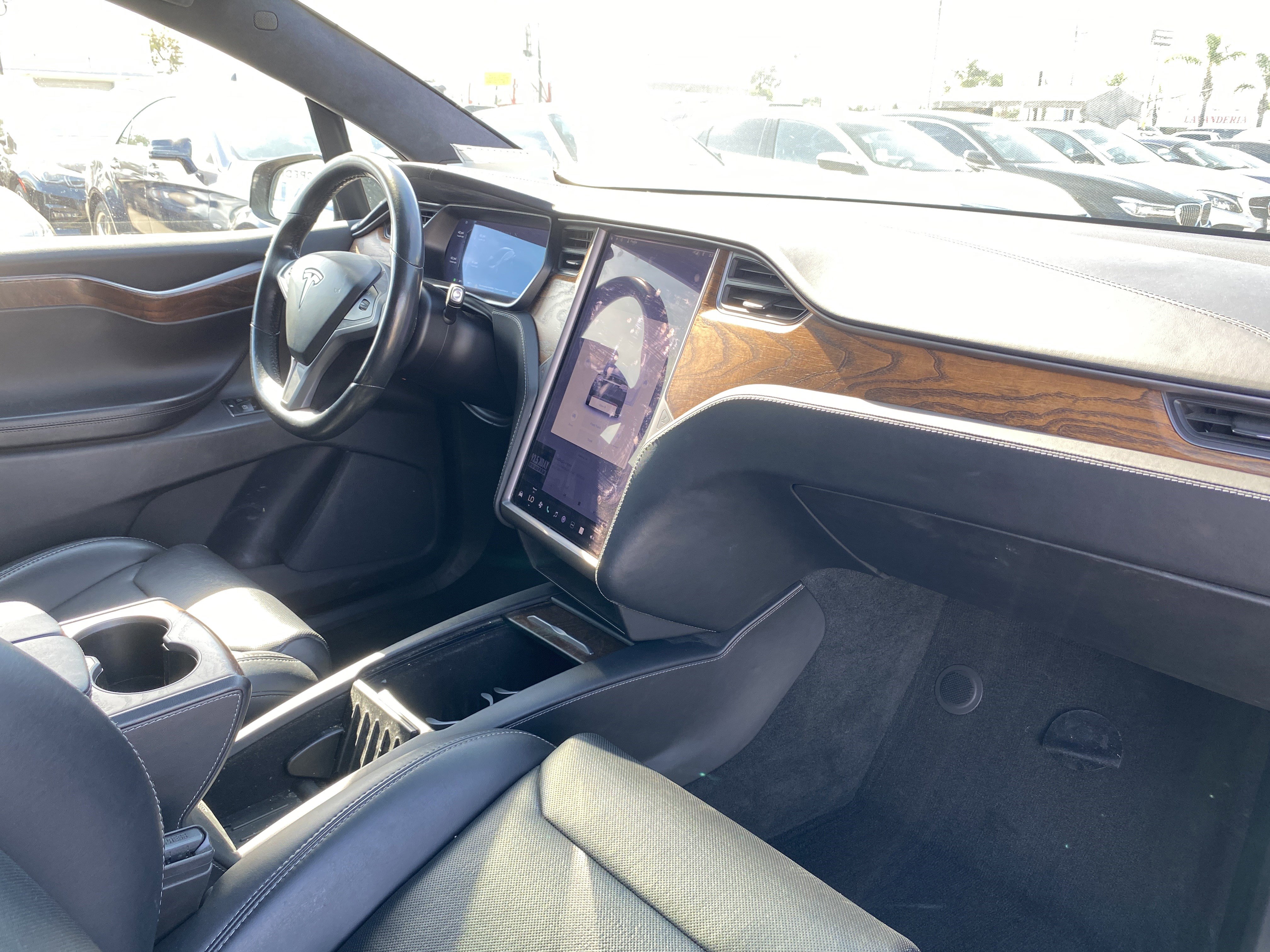 Used 2018 Tesla Model X P100D image 25