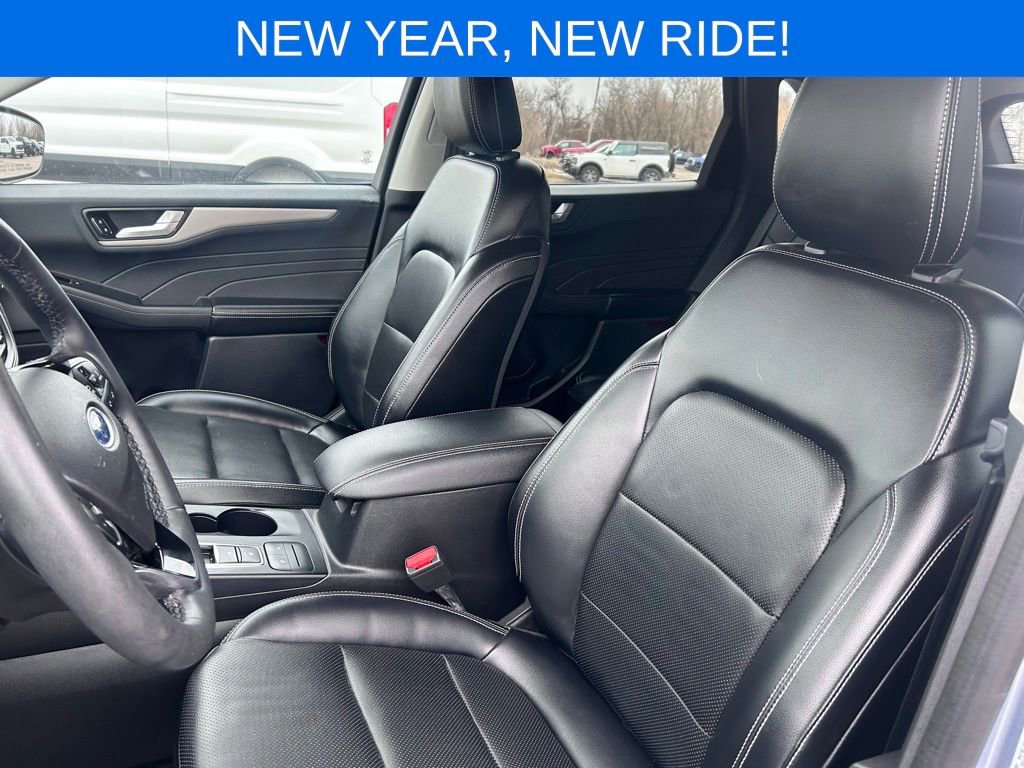 Certified 2022 Ford Escape SEL image 12