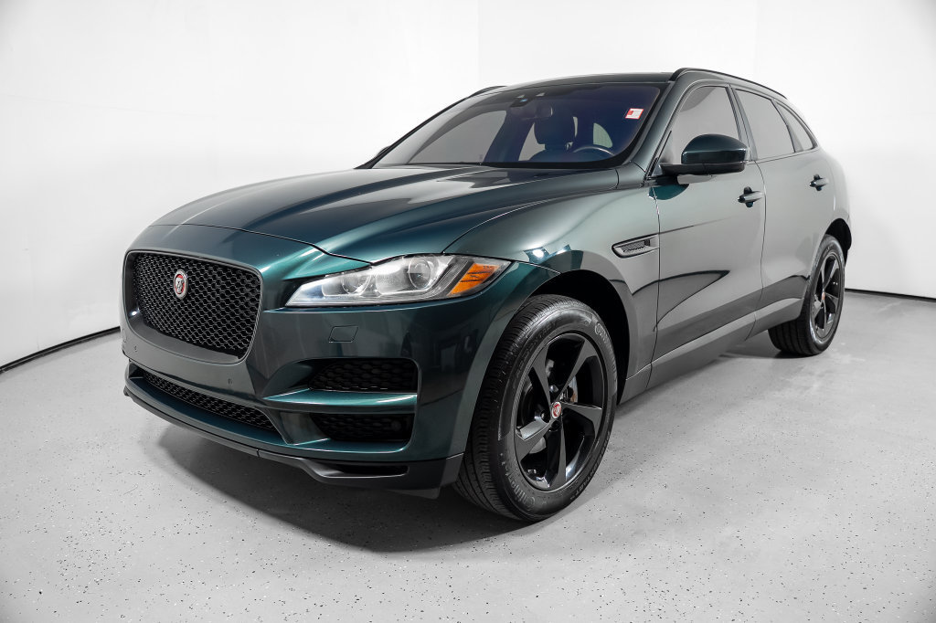 Used 2018 Jaguar F-PACE Premium AWD/4WD image 16