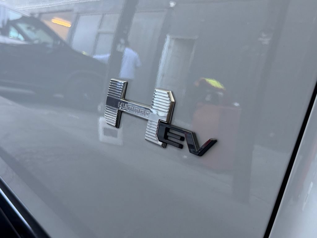 Used 2025 GMC Hummer EV 2X AWD/4WD image 33