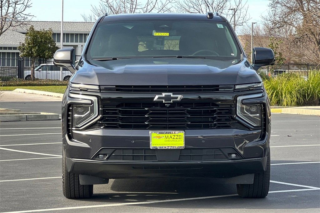 Used 2025 Chevrolet Suburban RST image 6