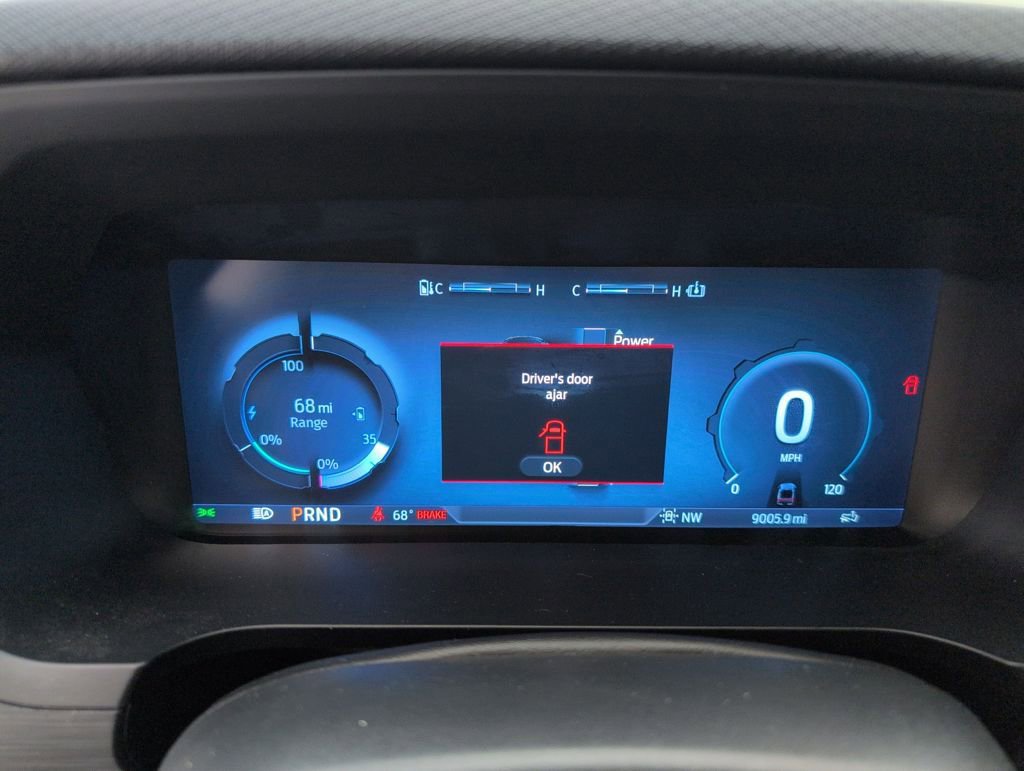 Used 2025 Ford F150 Lightning XLT image 25