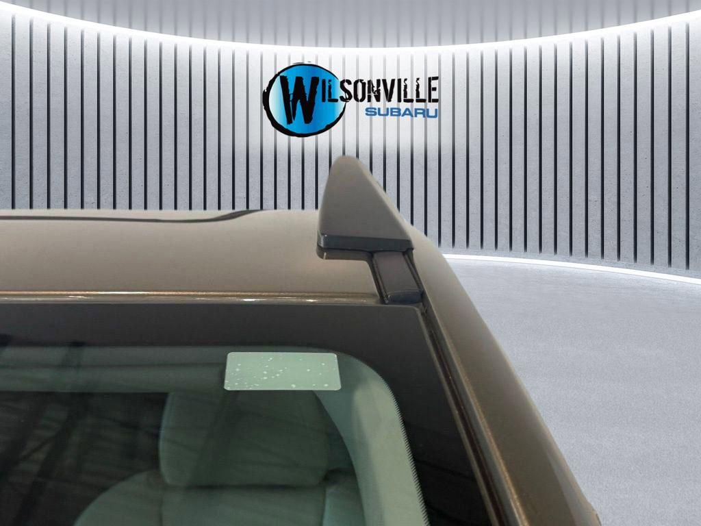 Used 2023 Subaru Ascent Limited w/ Technology Package AWD/4WD image 18