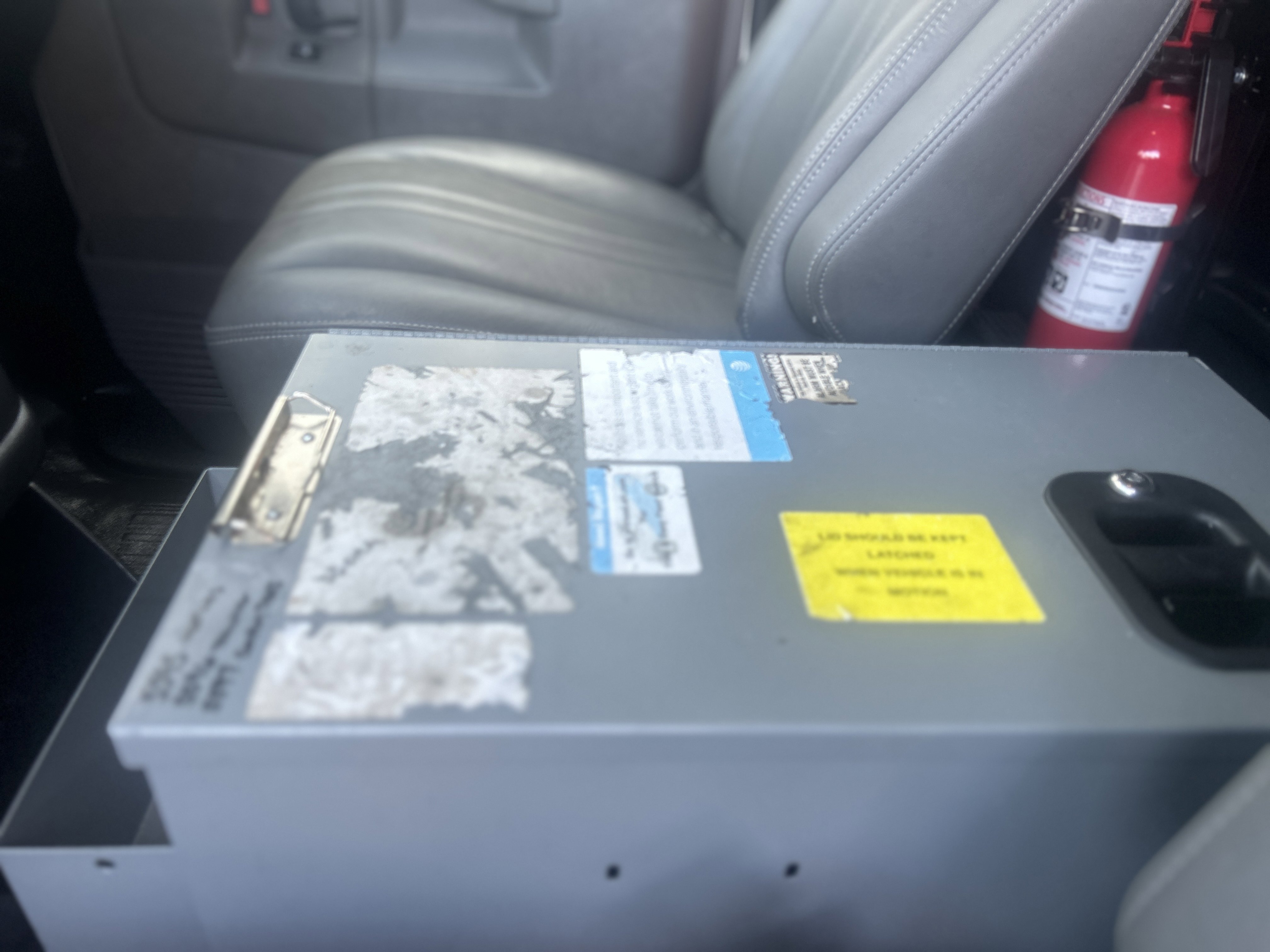 Used 2017 Chevrolet Express 2500 RWD image 13